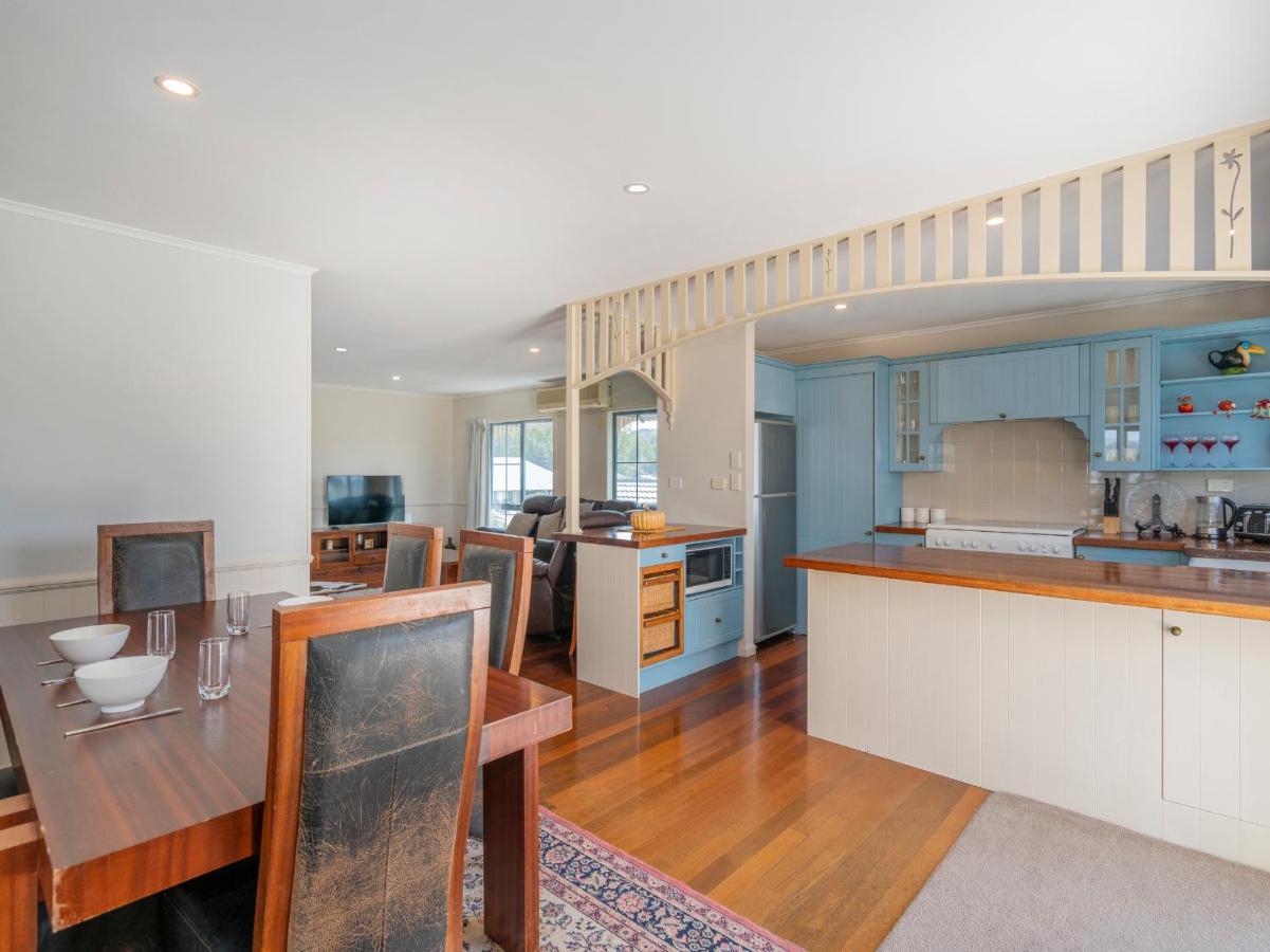 Pipi Dune Villa - Whitianga Holiday Home 외부 사진